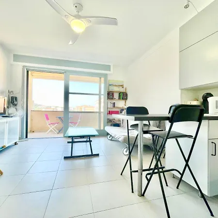 U Paradisu - Balcon - 100m - Parking - Climatisation Lejlighed