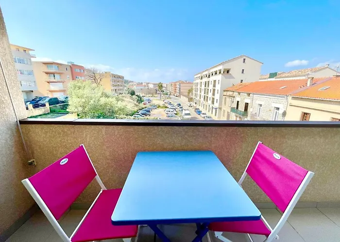 U Paradisu - Balcon - 100m - Parking - Climatisation 아파트