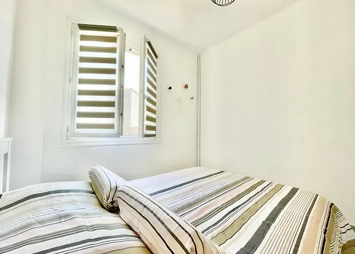 U Paradisu - Balcon - 100m - Parking - Climatisation *